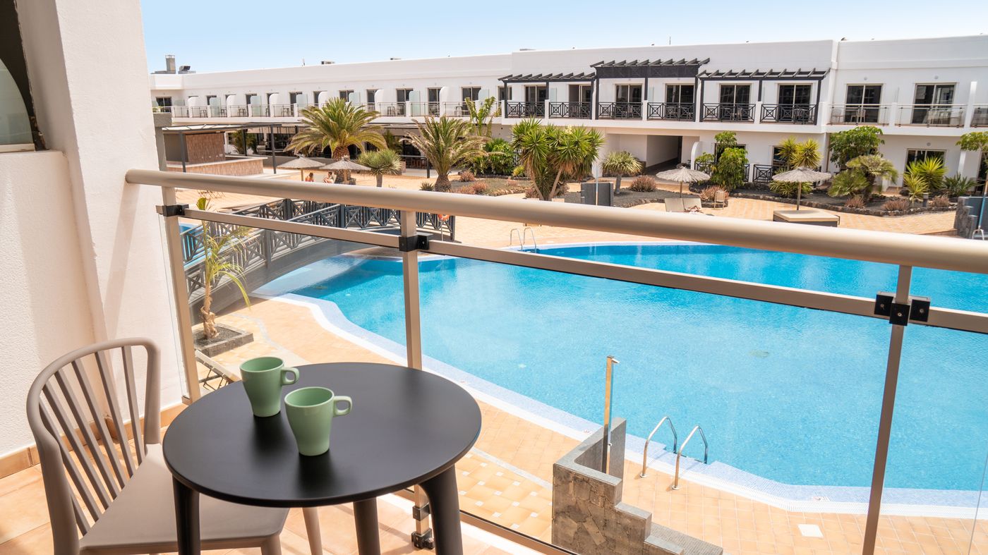 Coral-Cotillo-Beach-Room-79