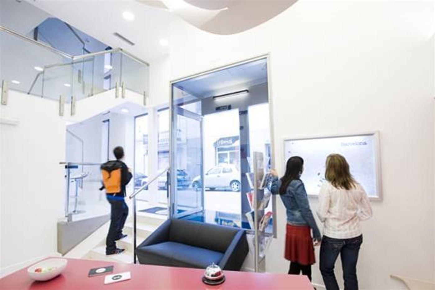 Live & Dream-Spain-BARCELONA -General view-3