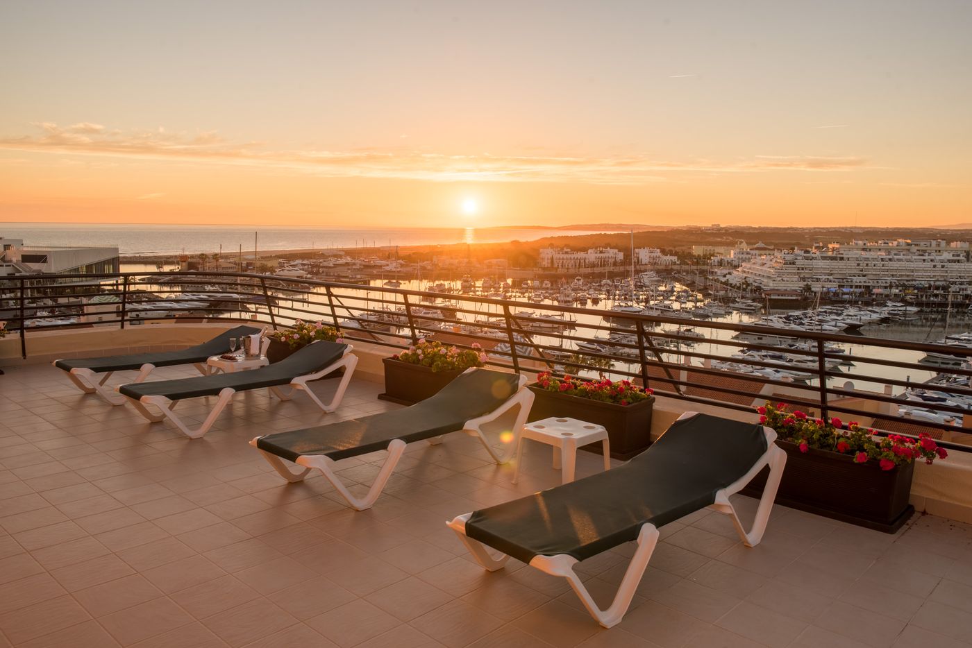 Vila-Gale-Marina-Room-54