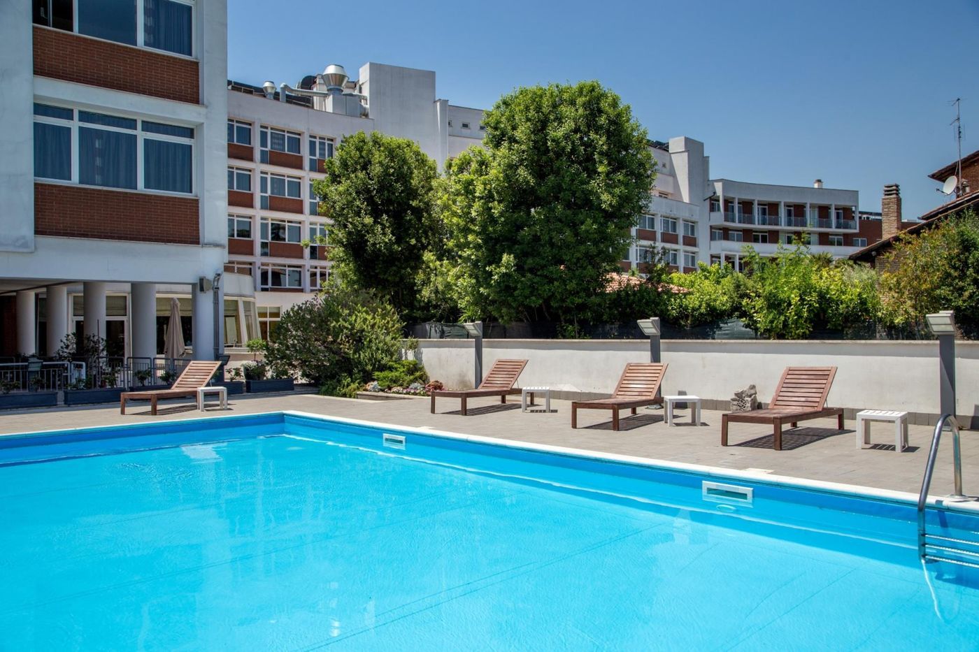 Hotel-Capannelle-Pool-8