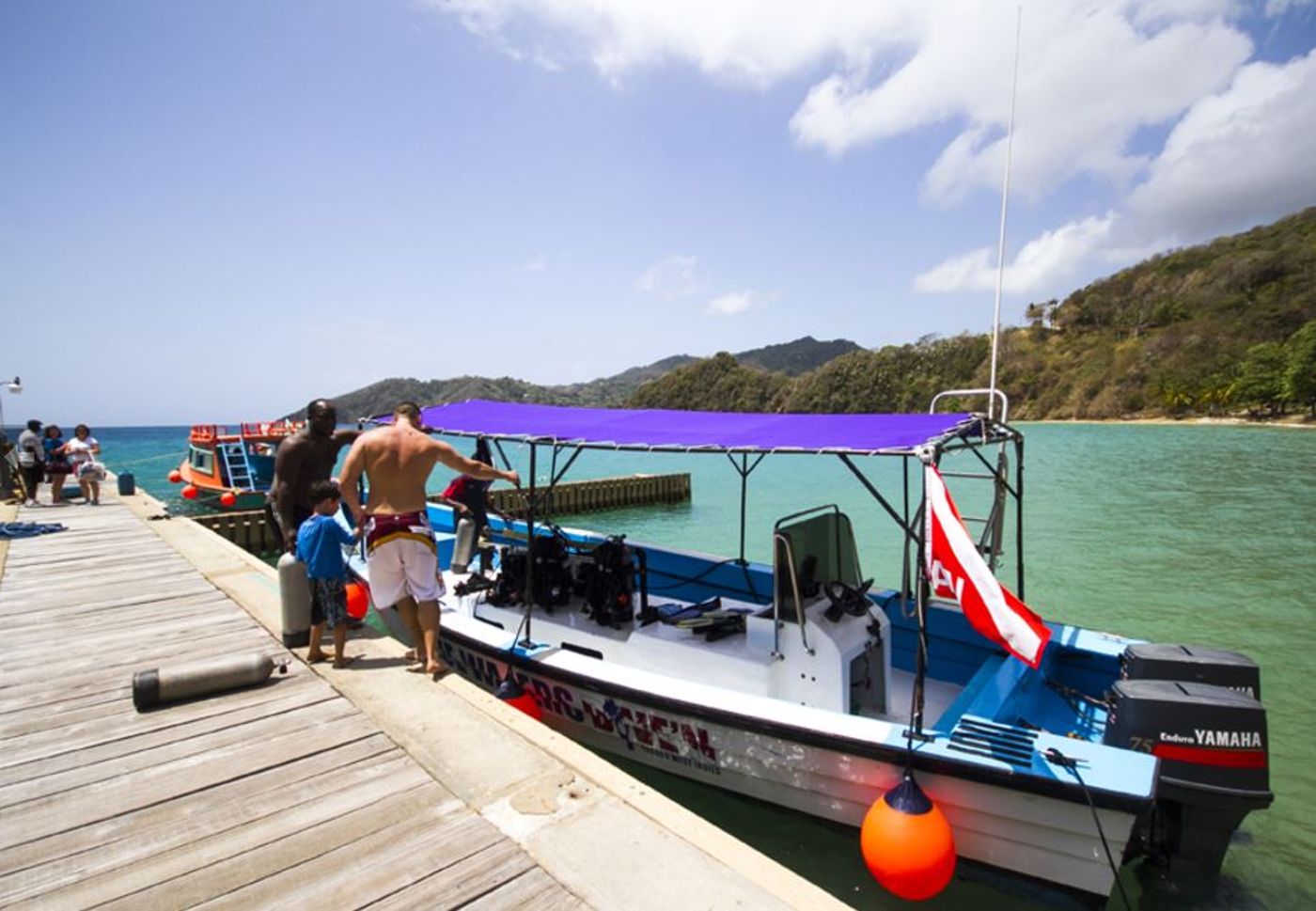 Blue-Waters-Inn-Sports-and-Entertainment-22