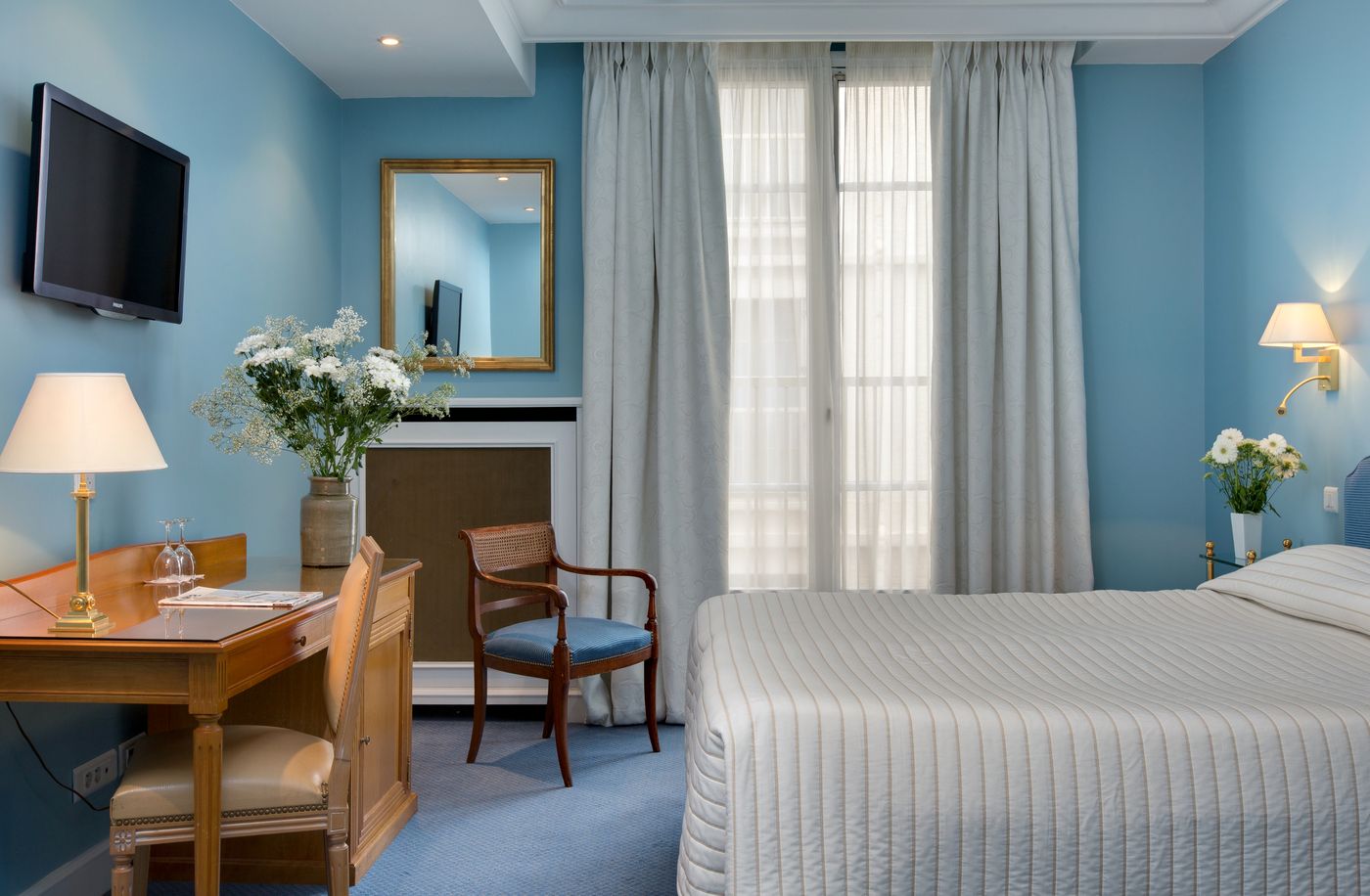 Hotel-Le-Littre-Room-6