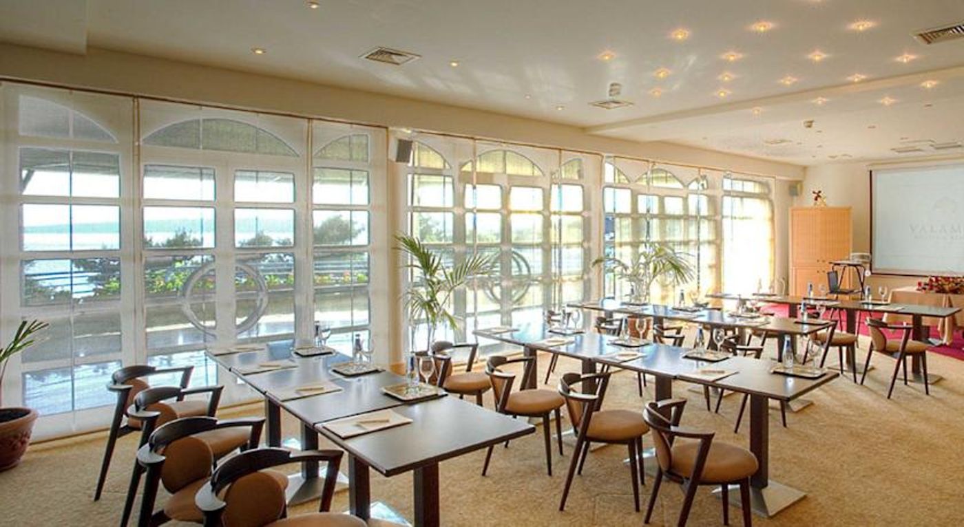 Hotel Valamar Koralj