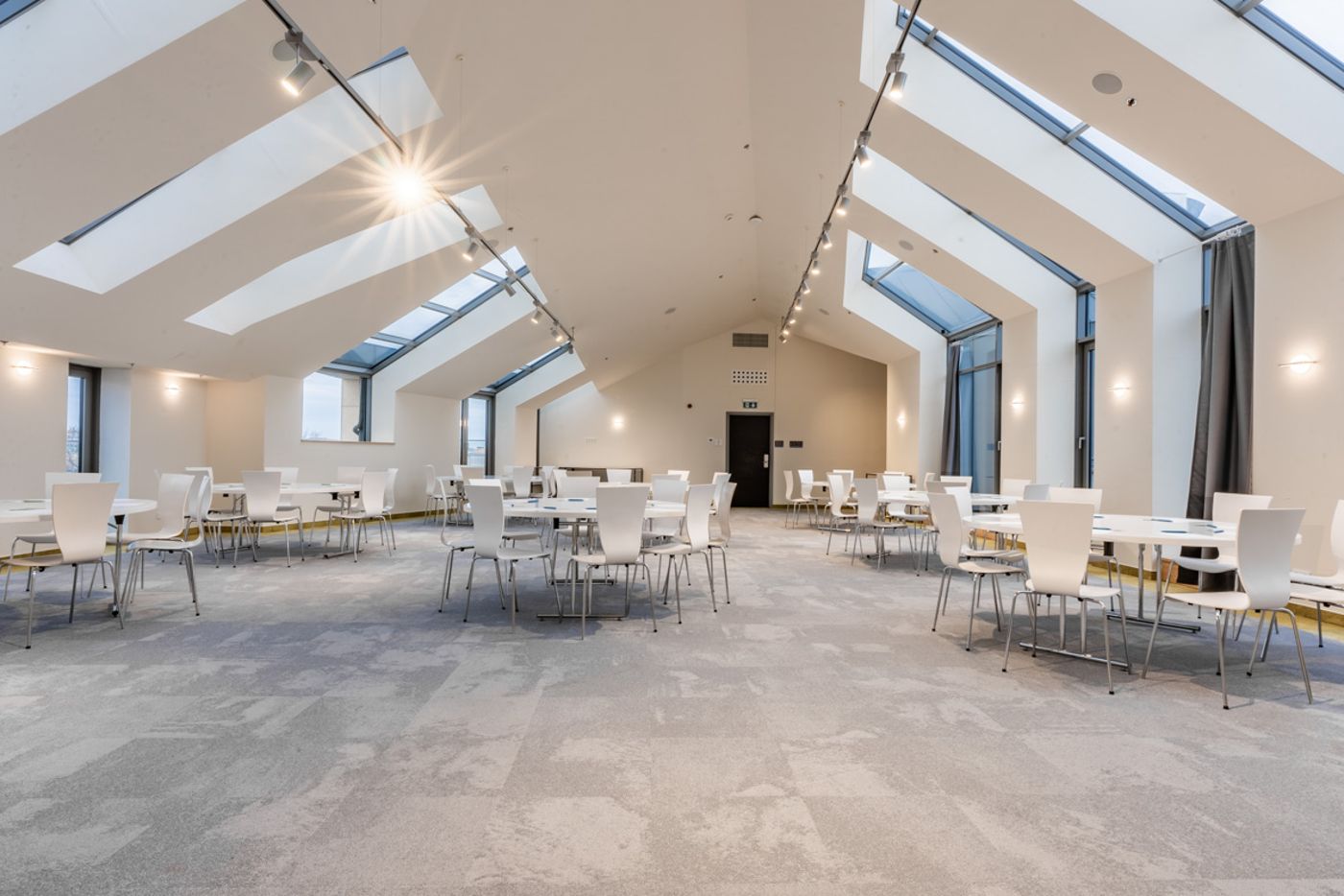 Akeah-Verdi-Budapest-Conferences-8