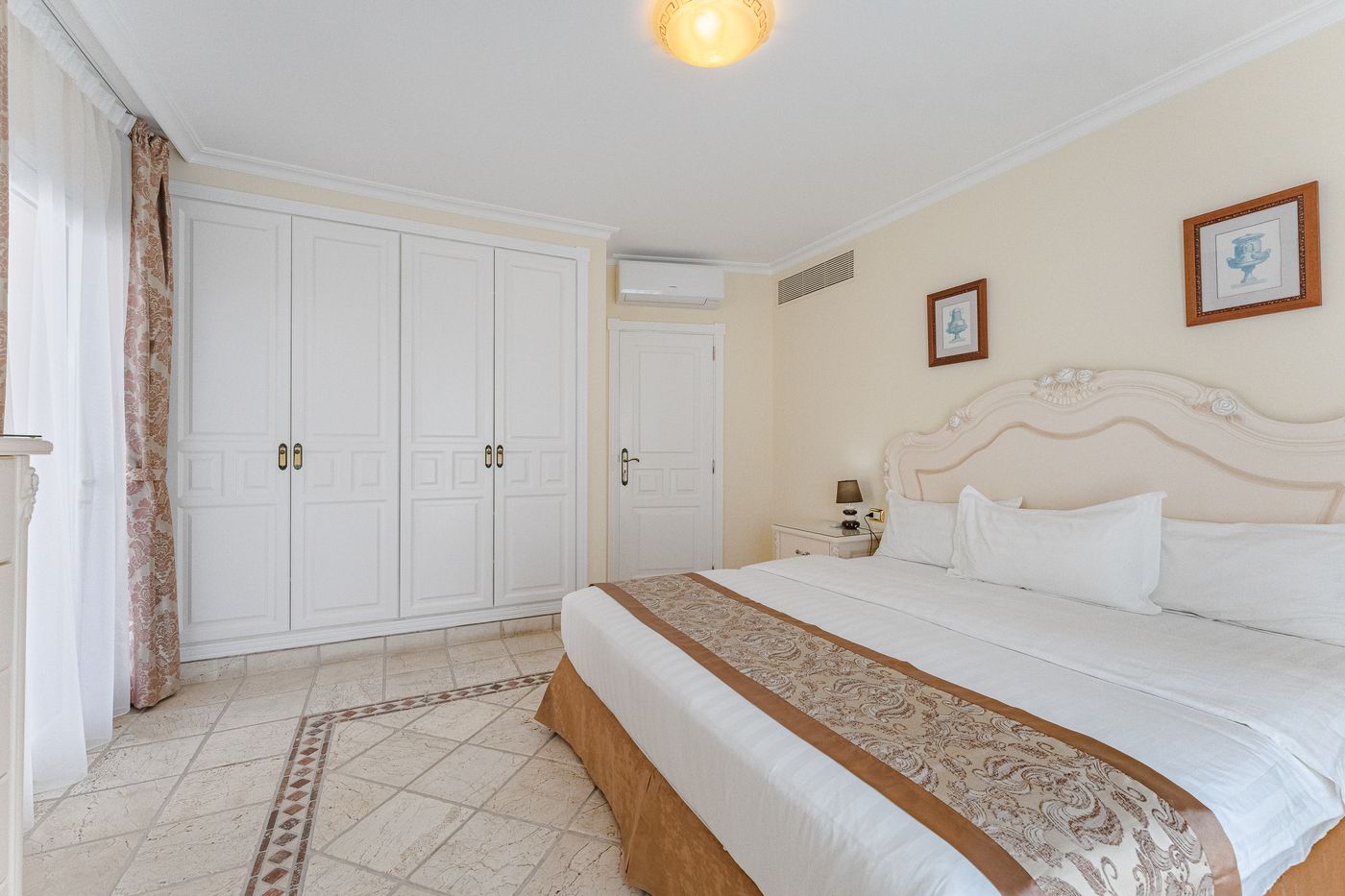 Flamingo-Suites-Room-50