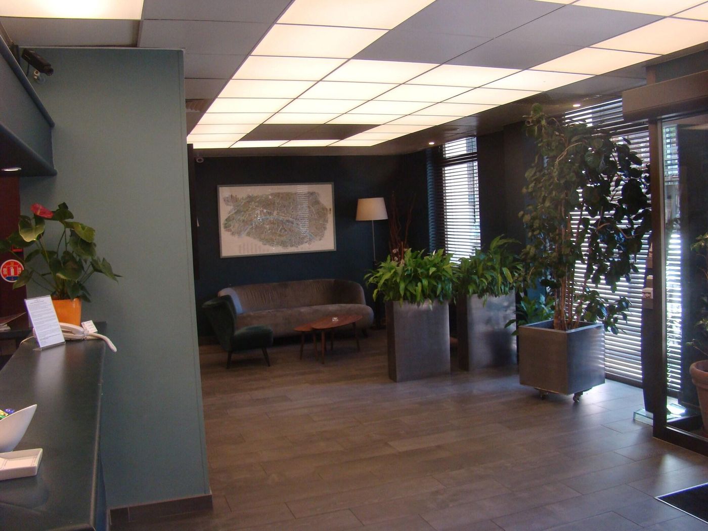 Montparnasse-Alesia-Lobby-22