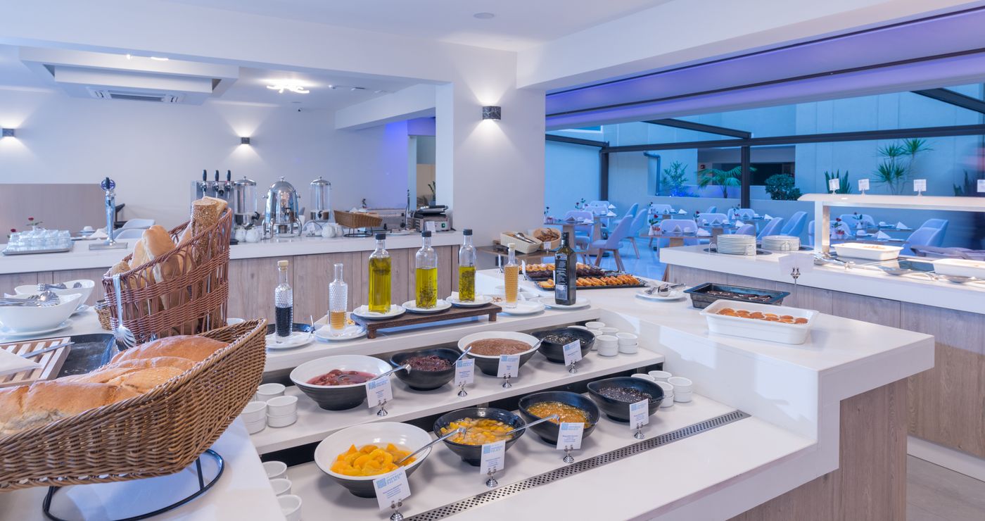 CHC Imperial Palace - Adults Only