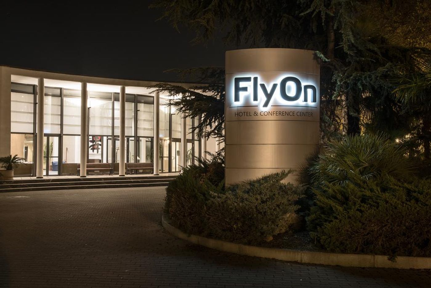 FlyOn Hotel & Conference Center - Italy - Bologna - General view - 3