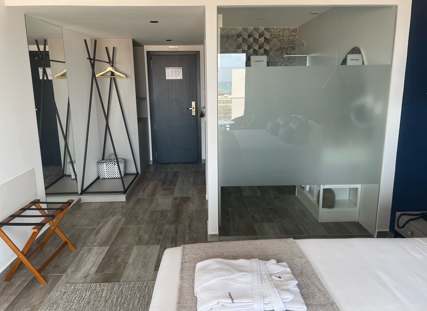 Design Suites Boutique Hotel