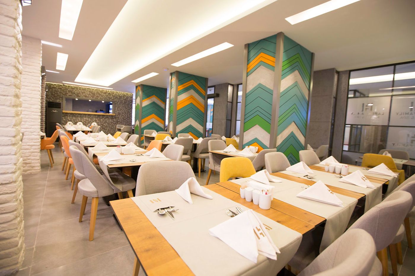 Laren Family Hotel & Spa