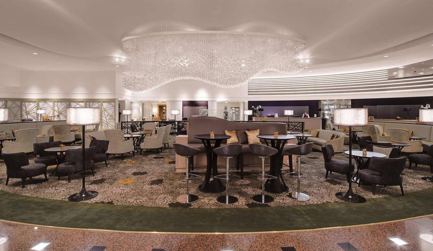 Hilton-Munich-Park-Lobby-15