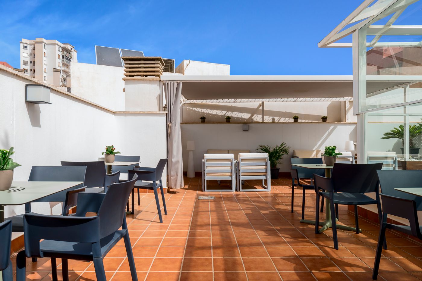 Suites-del-Pintor-Terrace-2