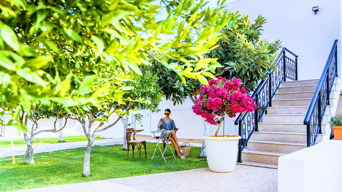 Yiannis-Manos-Apartments-General-view-29