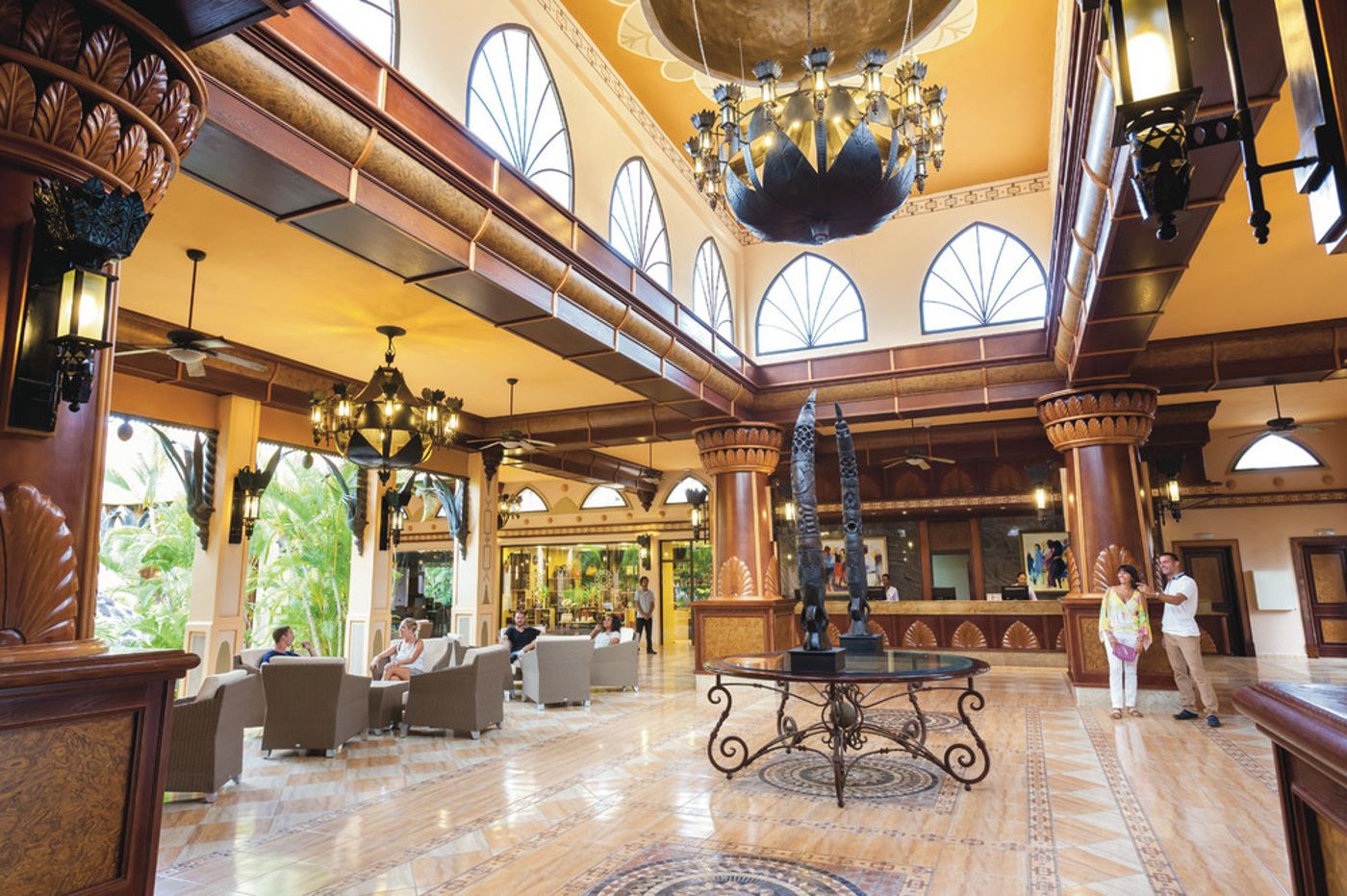 Clubhotel-Riu-Funana-Lobby-43