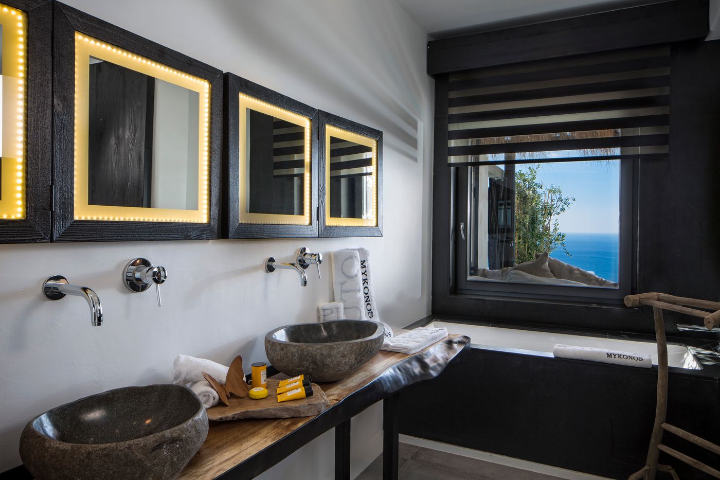 Myconian-Utopia-Room-44