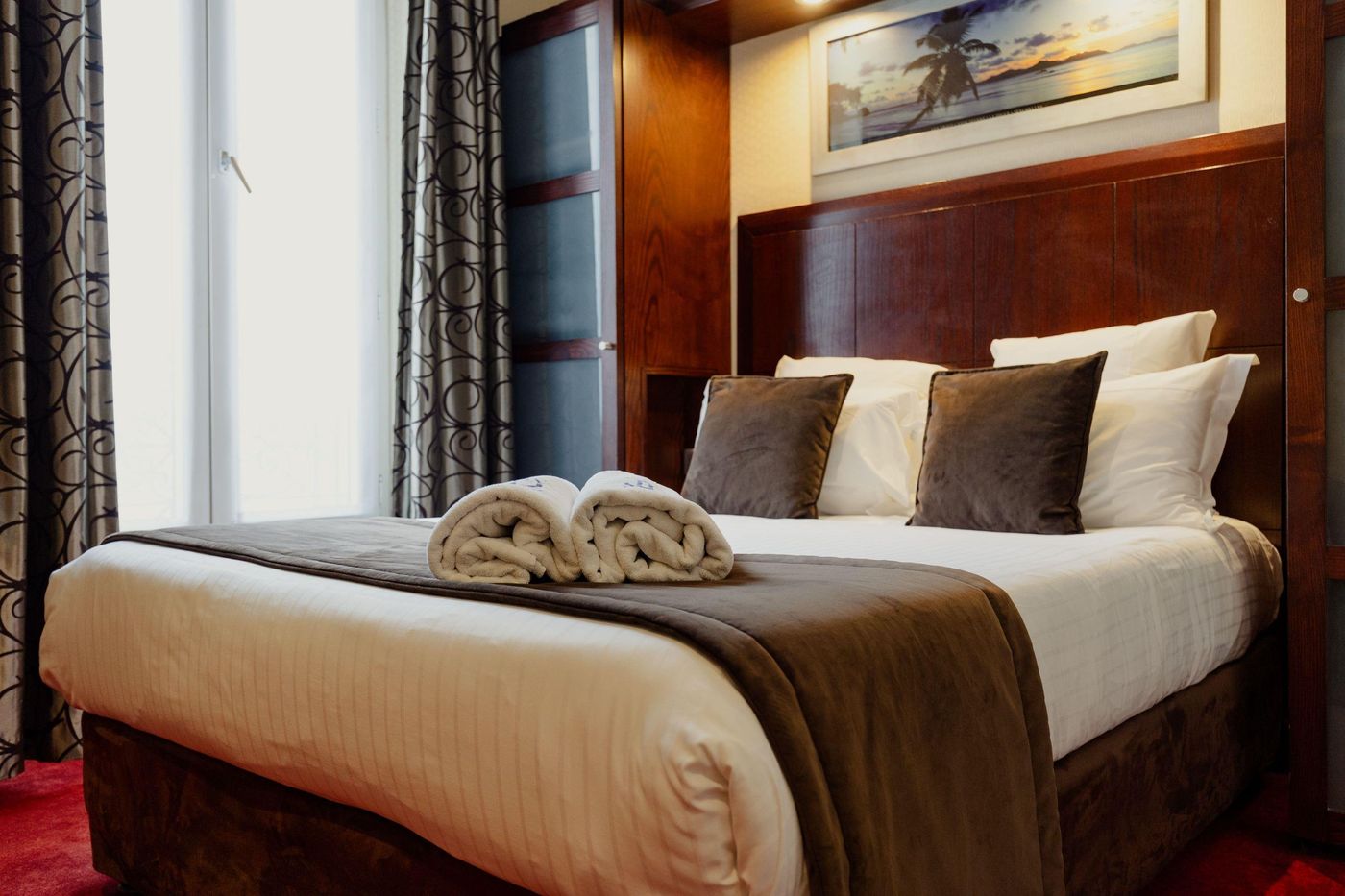 Grand-Hotel-Francais-Room-31