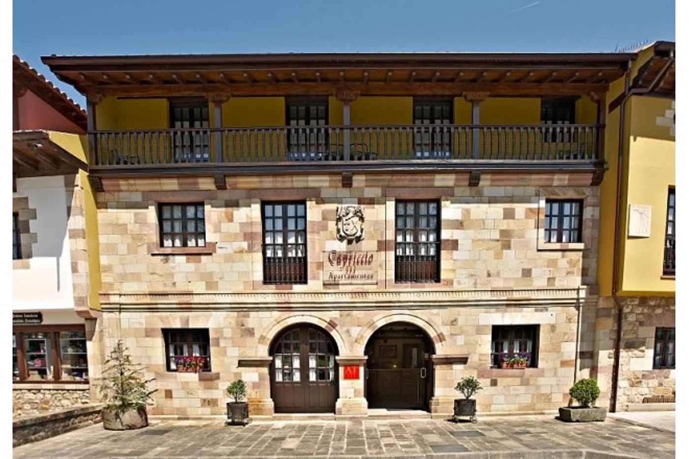 Capriccio-Spain-SANTILLANA DE MAR-General view-5