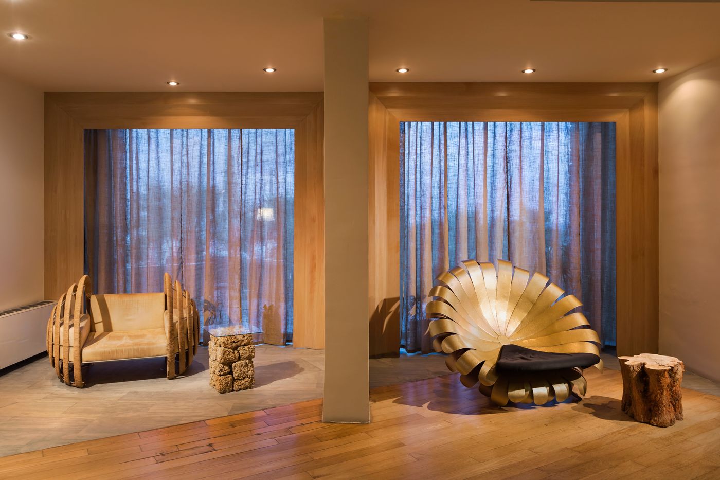 The-Island-Hotel---Adults-Only-Lobby-52