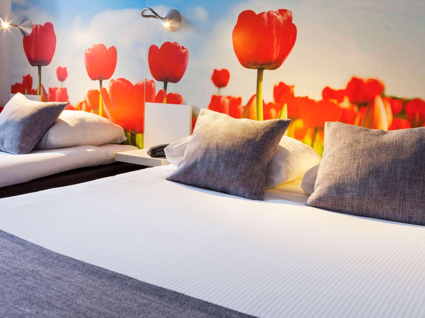 ibis-Styles-Amsterdam-City-Room-36