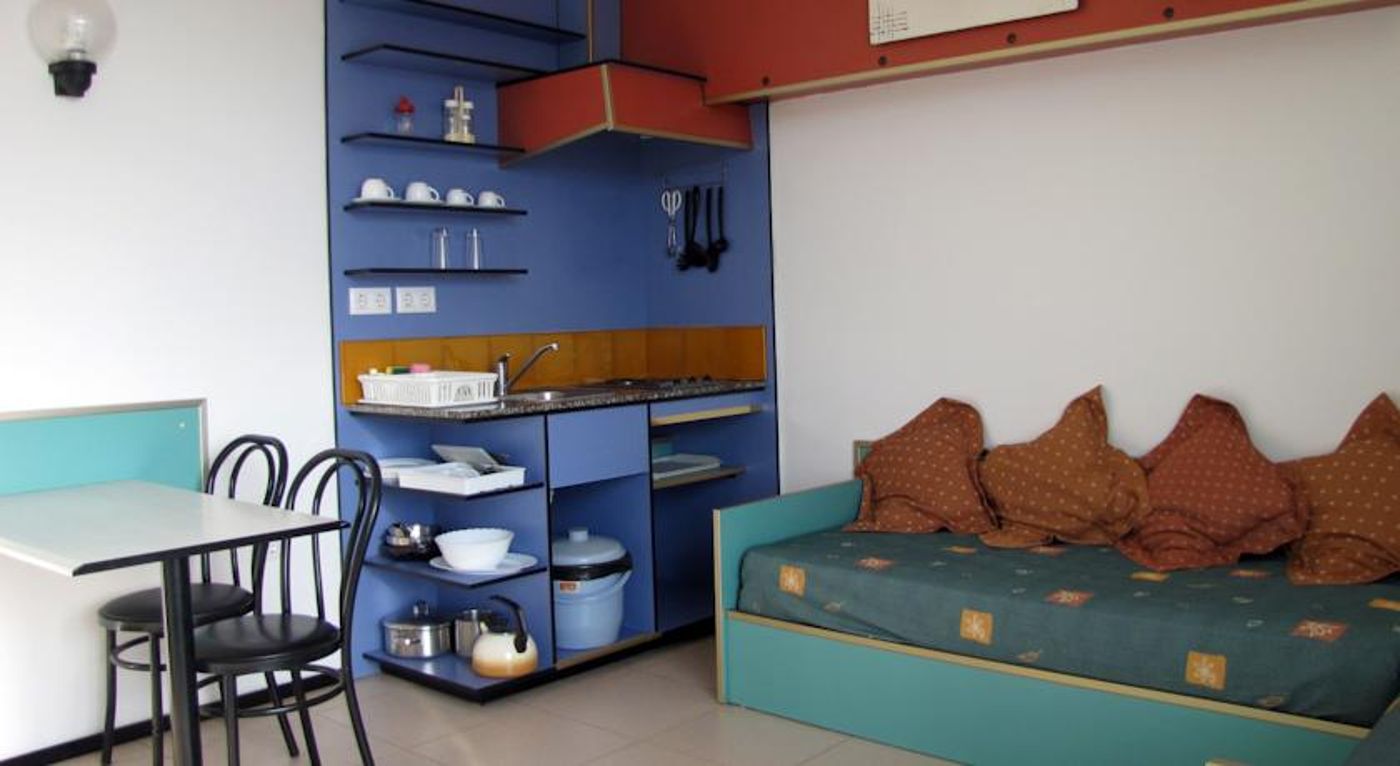 Xaine Sun Apartments