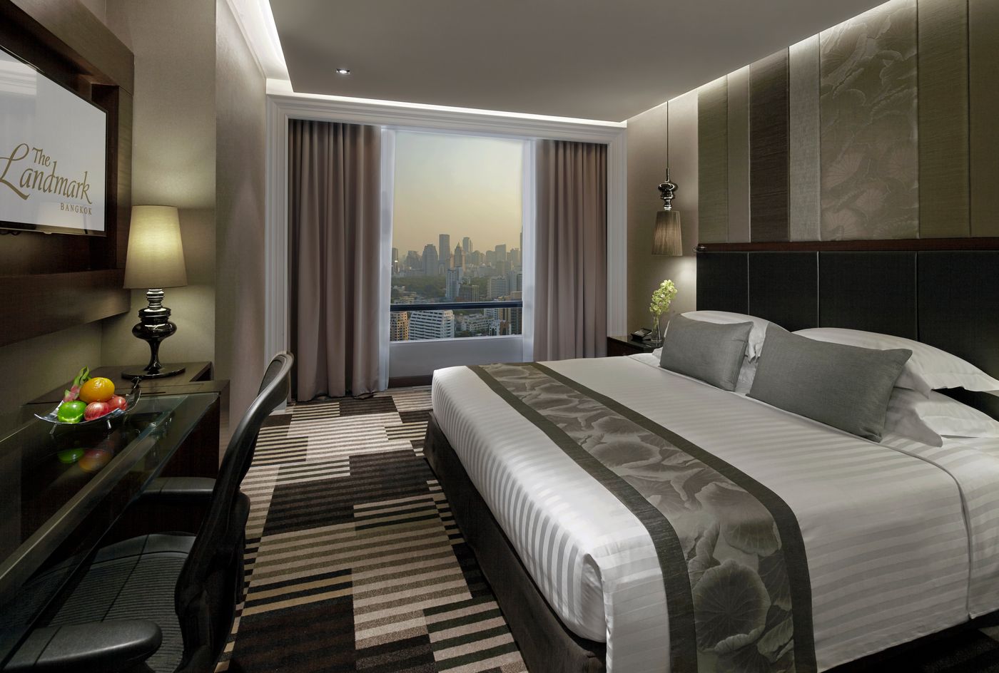 The-Landmark-Bangkok-Room-39