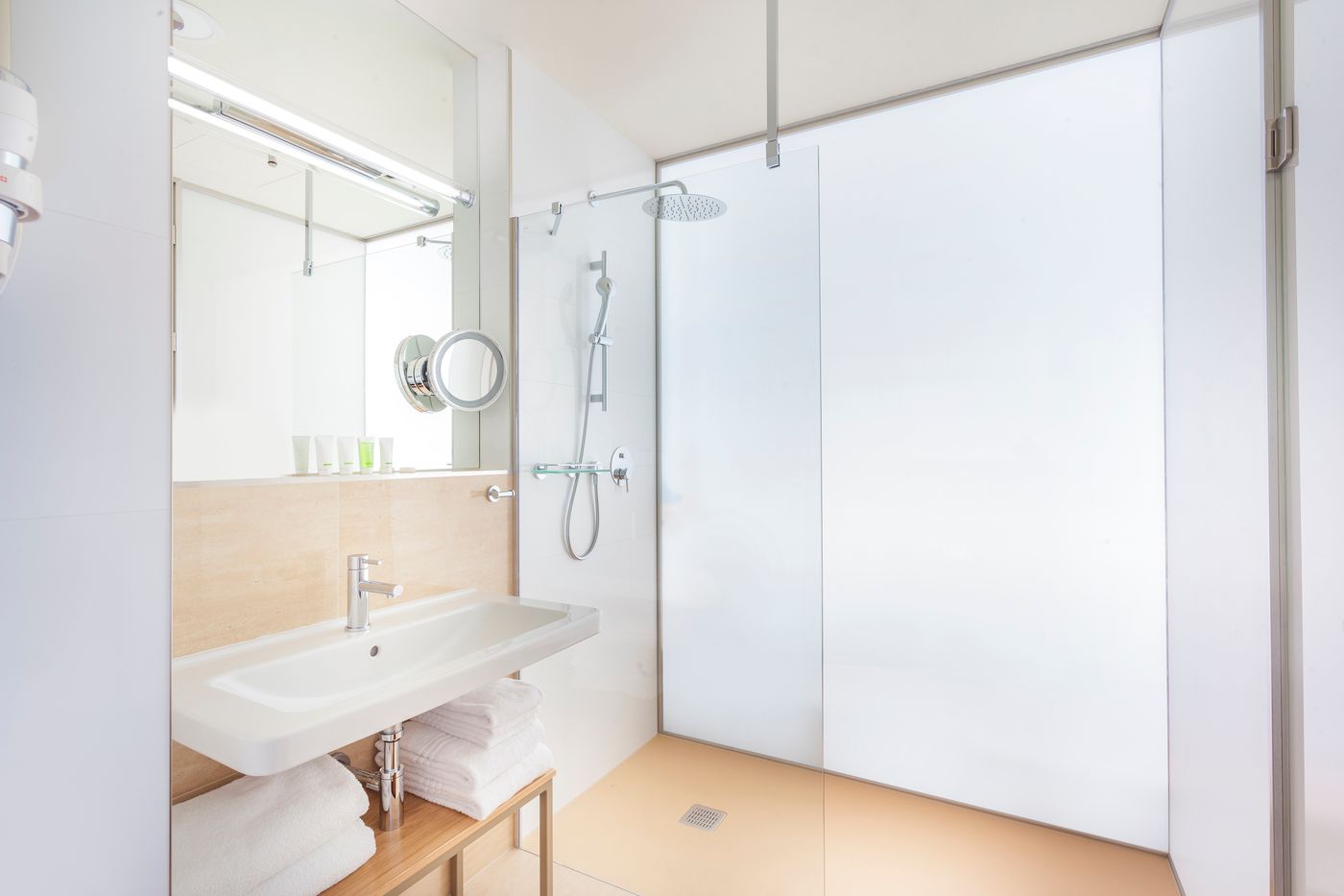 Hotel-Golf-Prague-Room-36