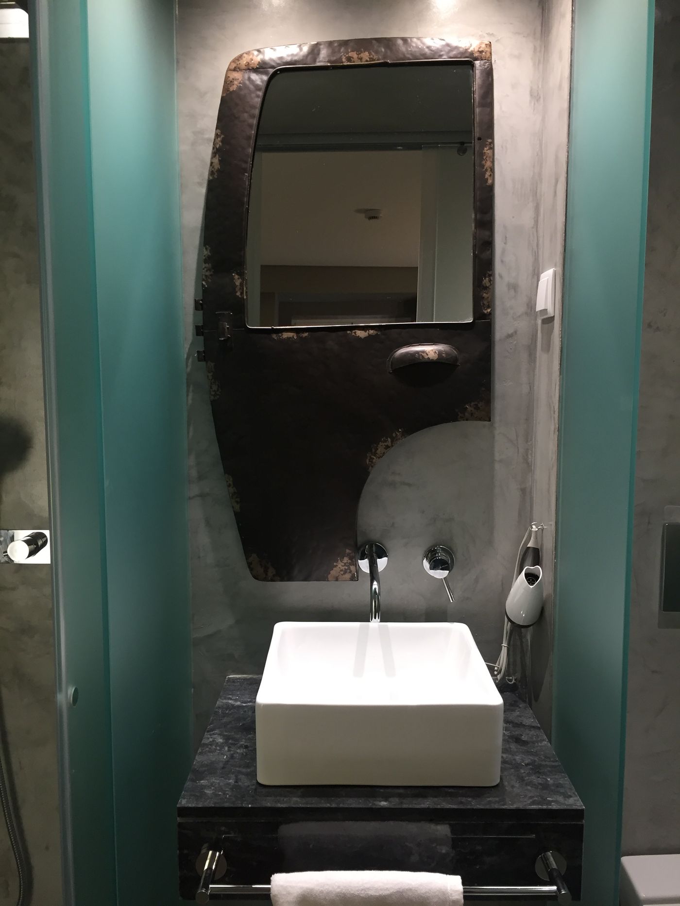 Dalma-Old-Town-Suites-Room-9