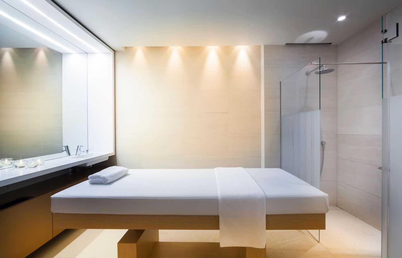 Hotel-Eden-Sports-and-Entertainment-44