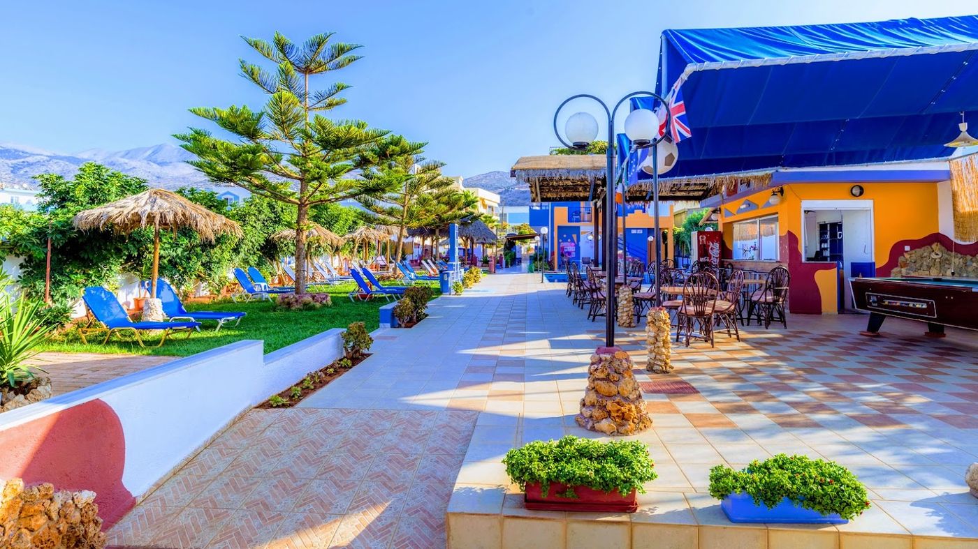 Eltina Apartments - Adults Only