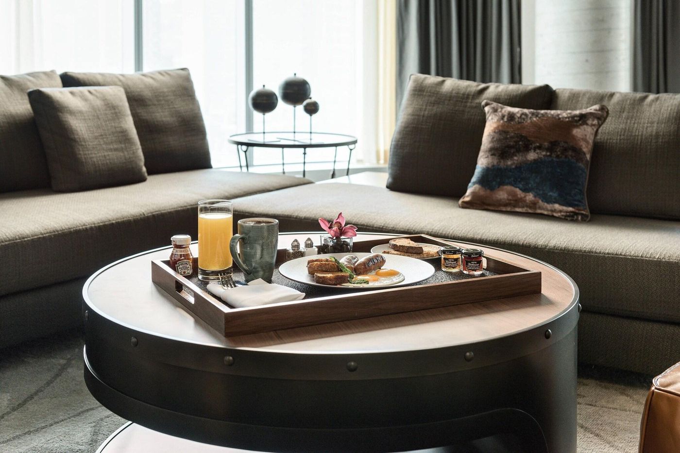 the-DOUGLAS--Autograph-Collection-Restaurant-25