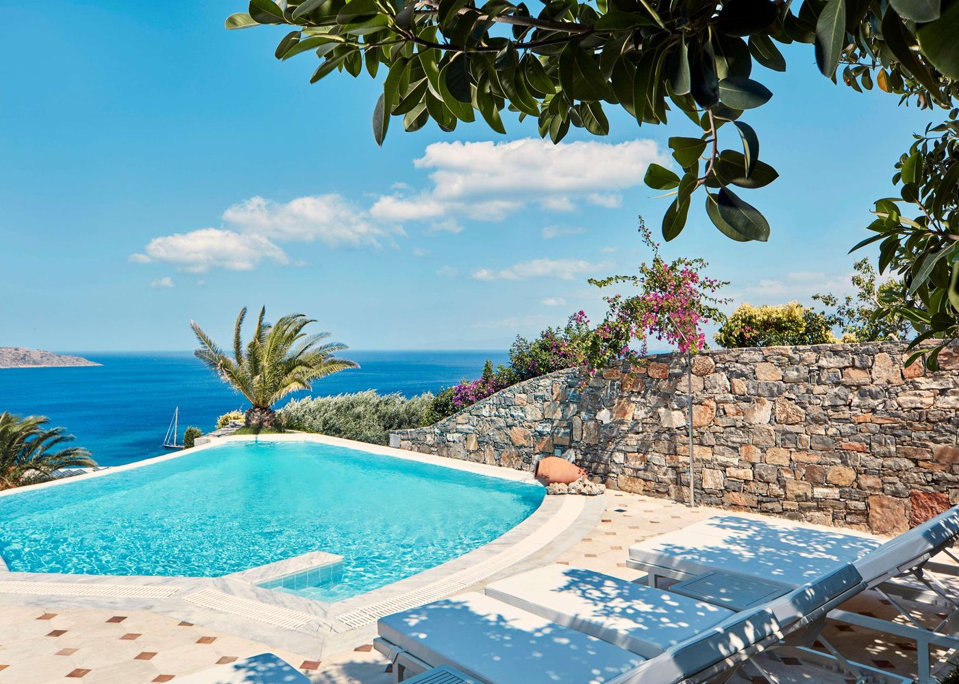 Elounda-Gulf-Villas---Suites-Pool-5