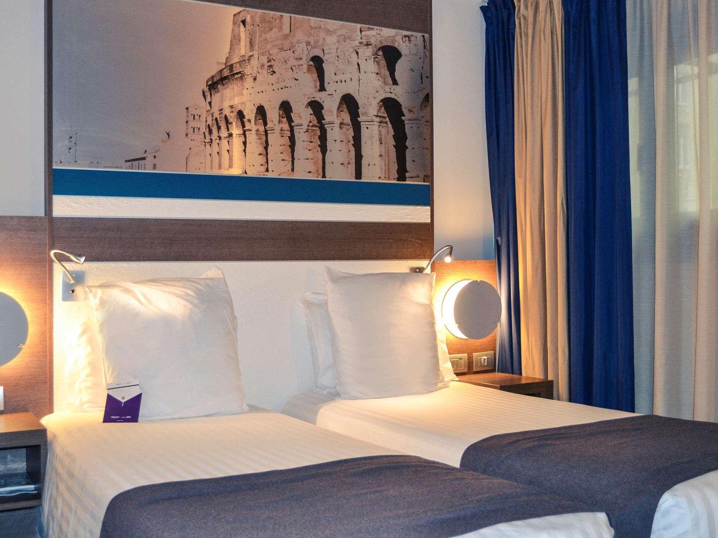 Mercure-Roma-Centro-Colosseo-Room-35