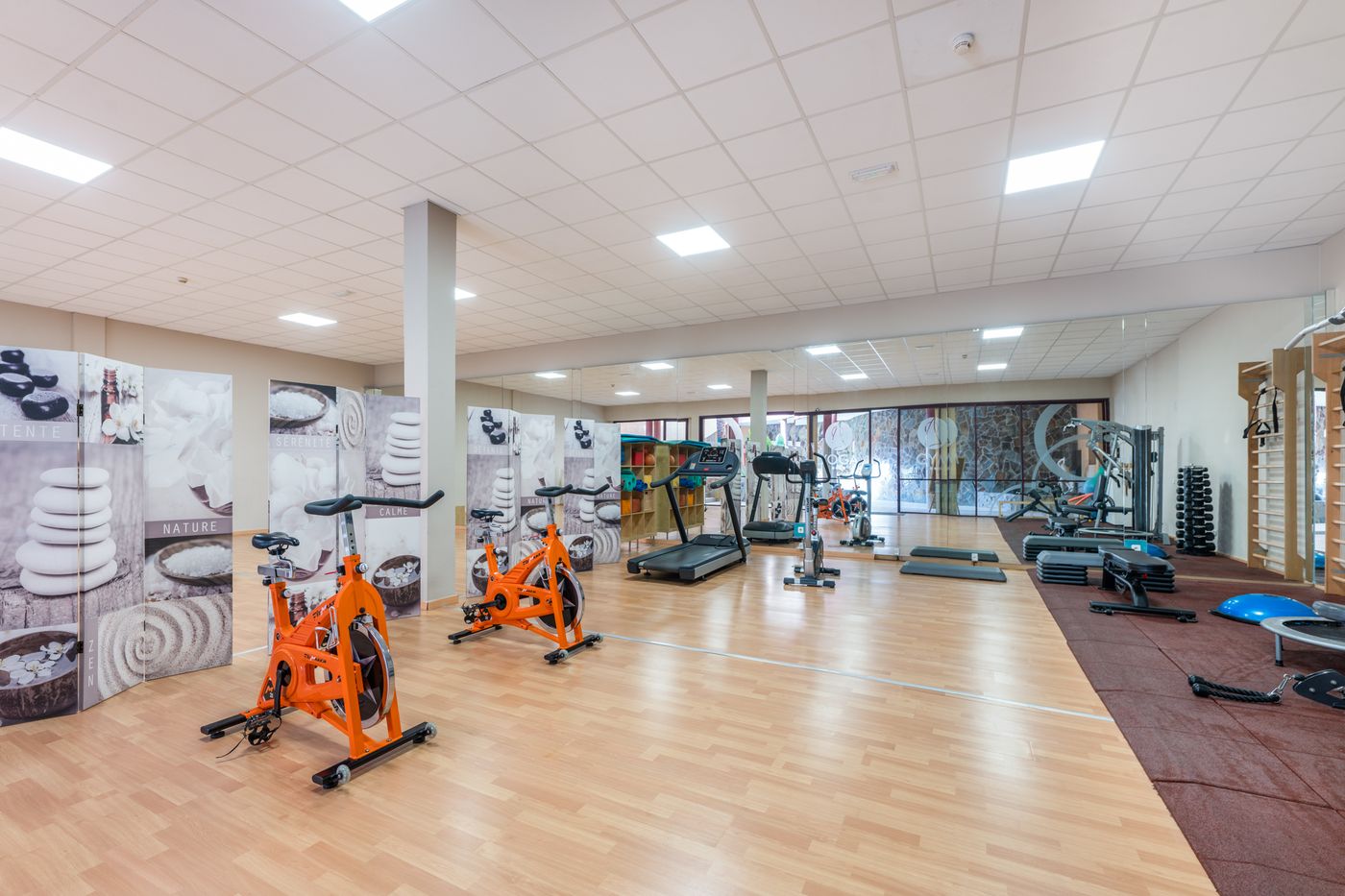 Hotel-Esmeralda-Maris-by-LIVVO-Sports-and-Entertainment-67