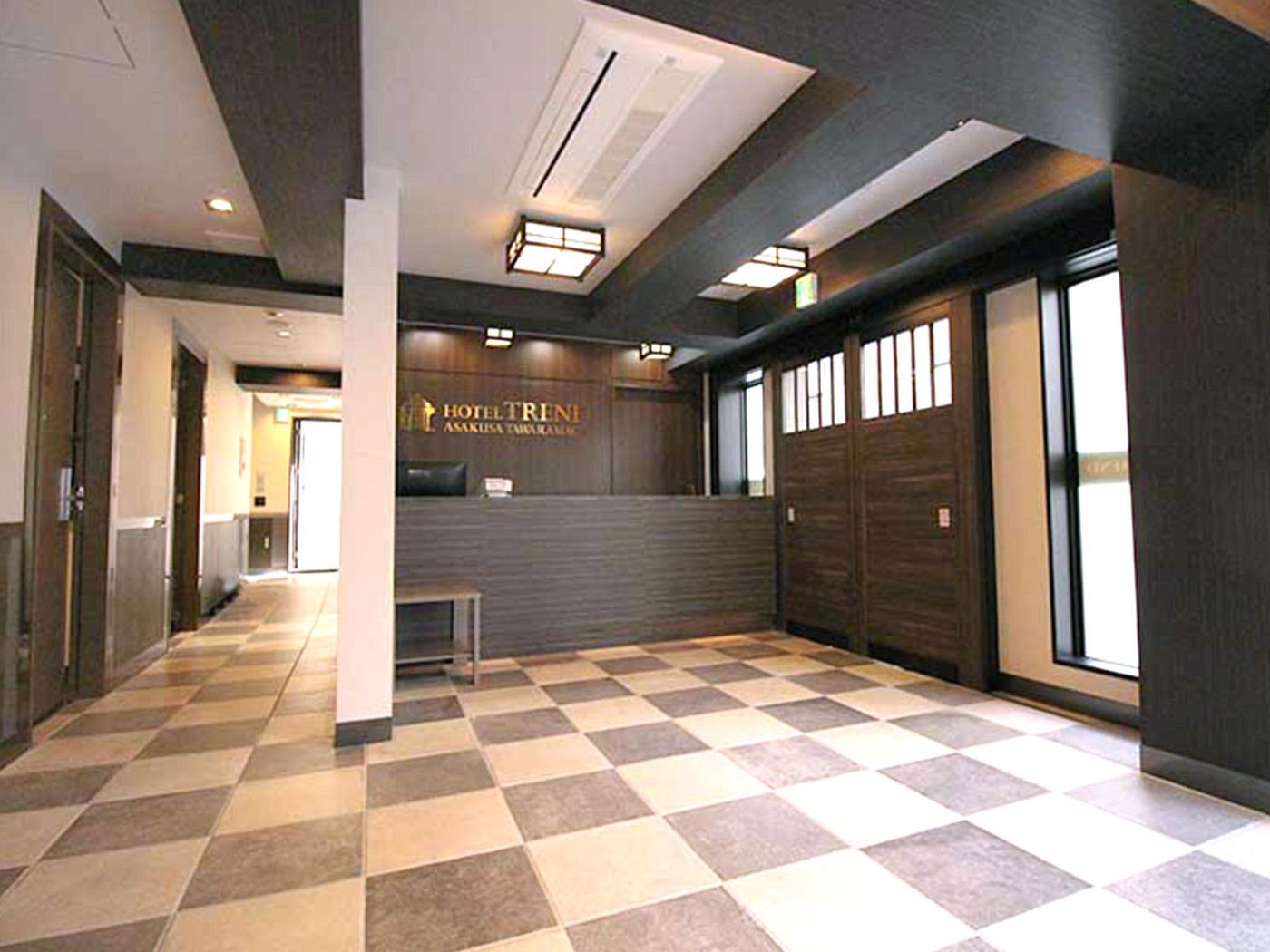 Hotel Trend Asakusa Tawaramachi-Japan-Tokyo-Lobby-4