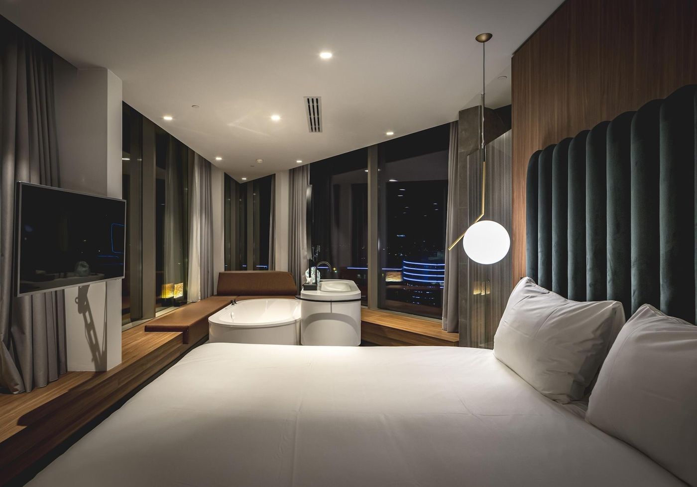 Van-der-Valk-Hotel-Amsterdam-Zuidas-Room-37