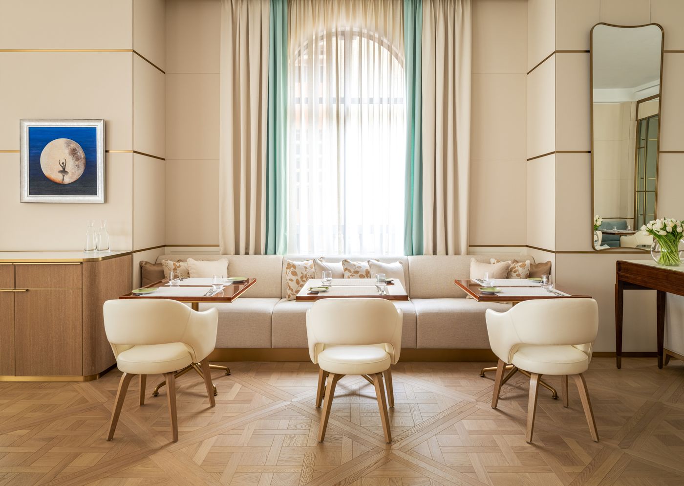 Lanson-Place-Causeway-Bay--Hong-Kong-Restaurant-10