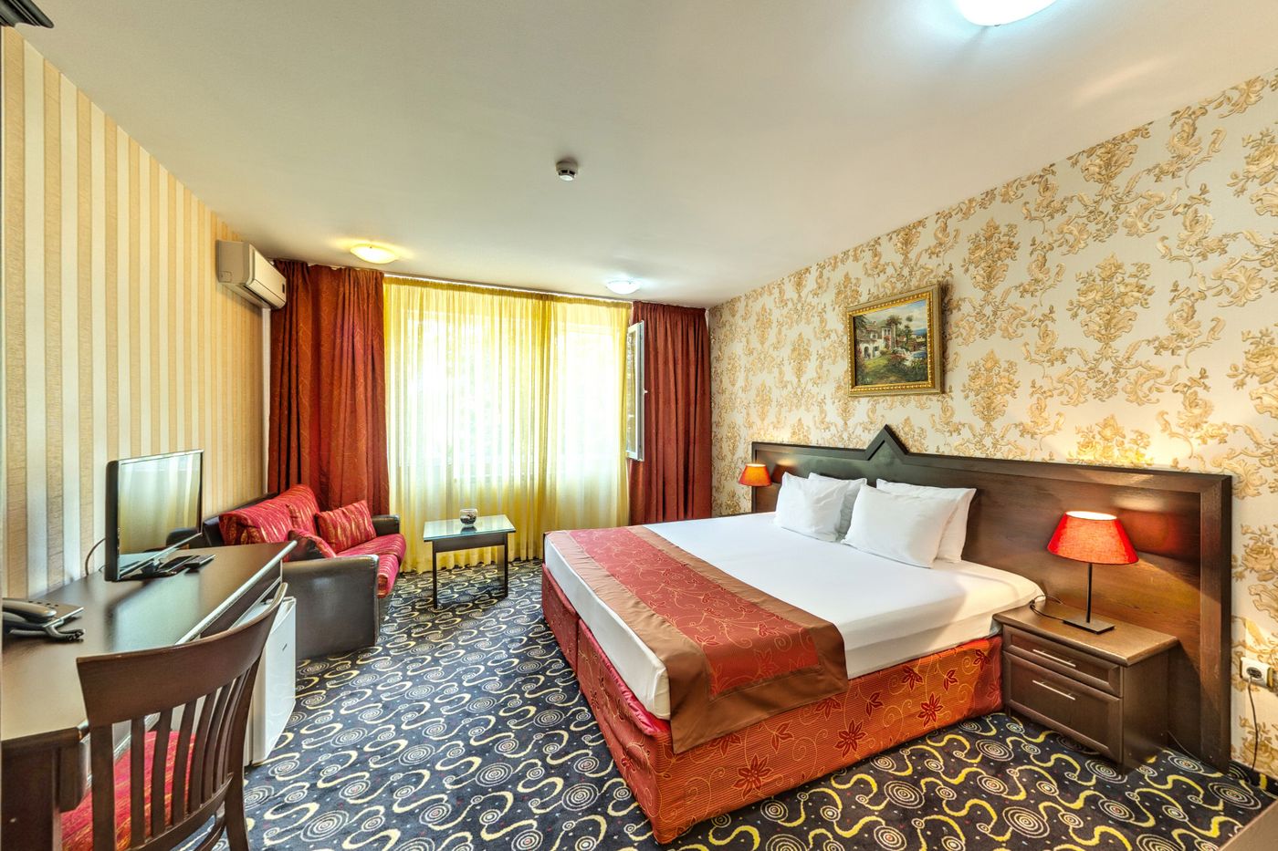Montecito-Bulgaria-SOFIA-Room-9