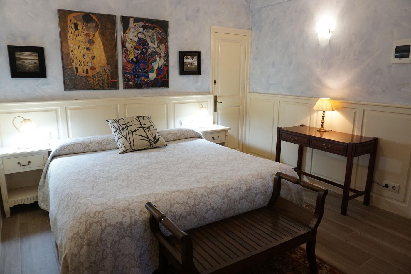 La-Sala-De-Camos-Room-25