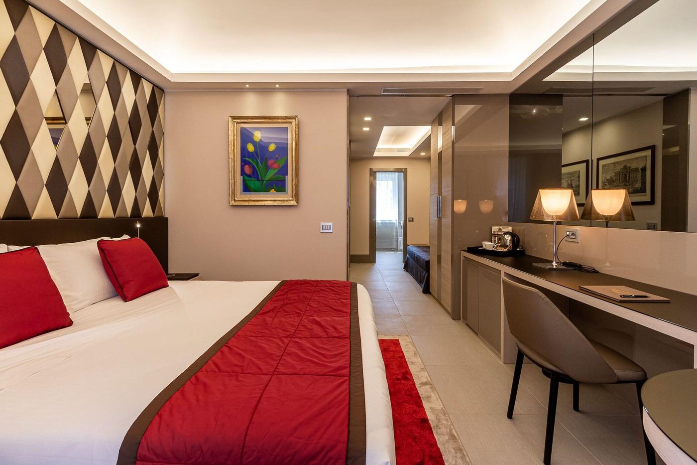 Harry-s-Bar-Trevi-Hotel---Restaurant-Room-20