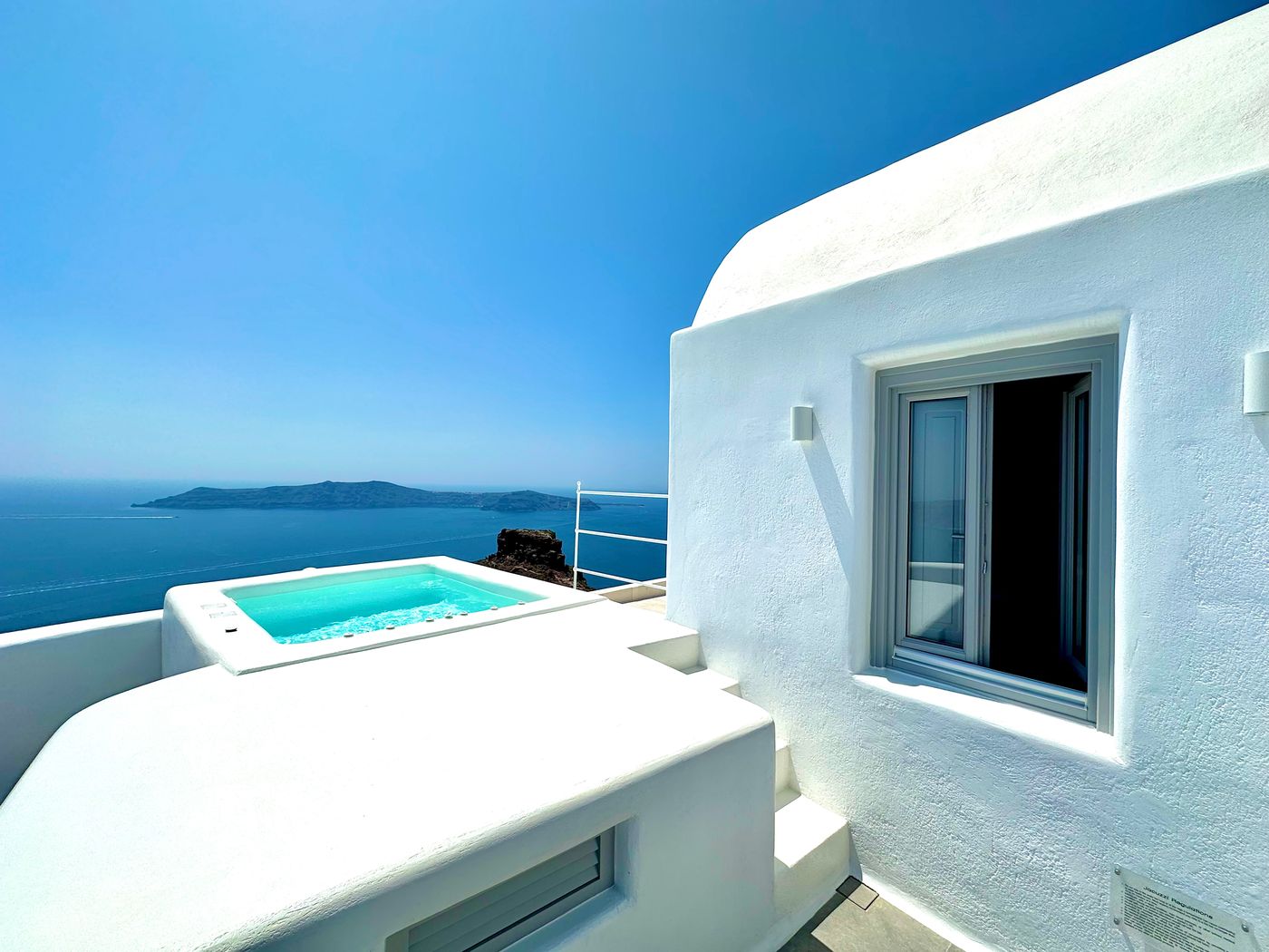 Eteoro-Suites-Room-37