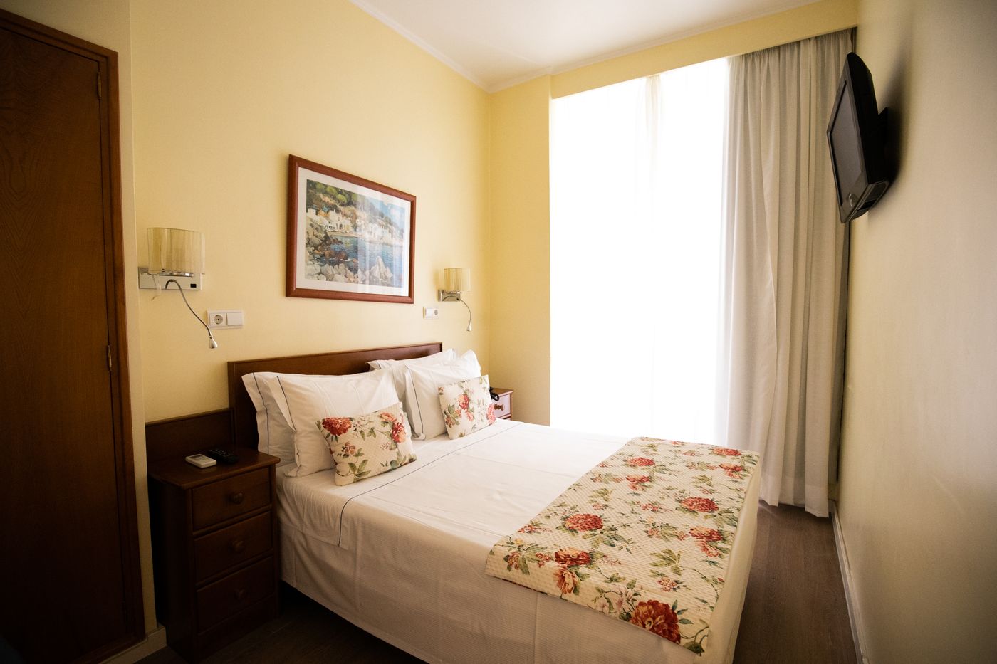 Residencial-Florescente-Room-23