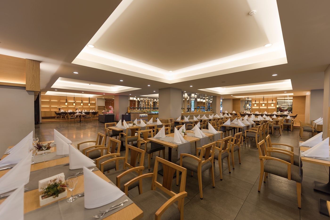 Barut-Hemera-Restaurant-38