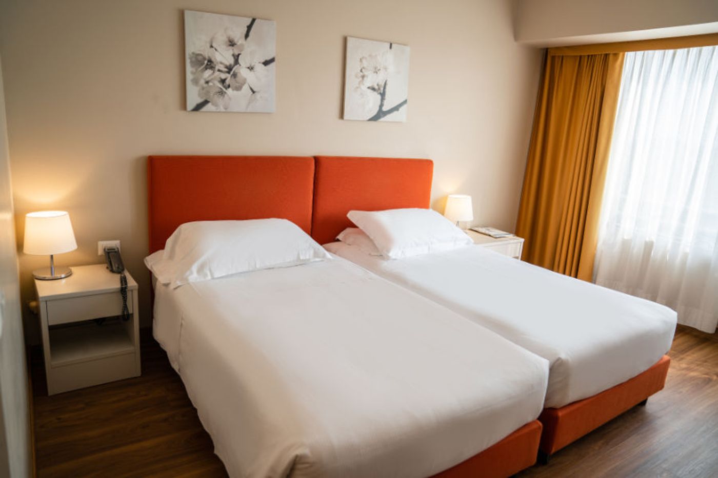 Hotel-Blaise---Francis-Room-15