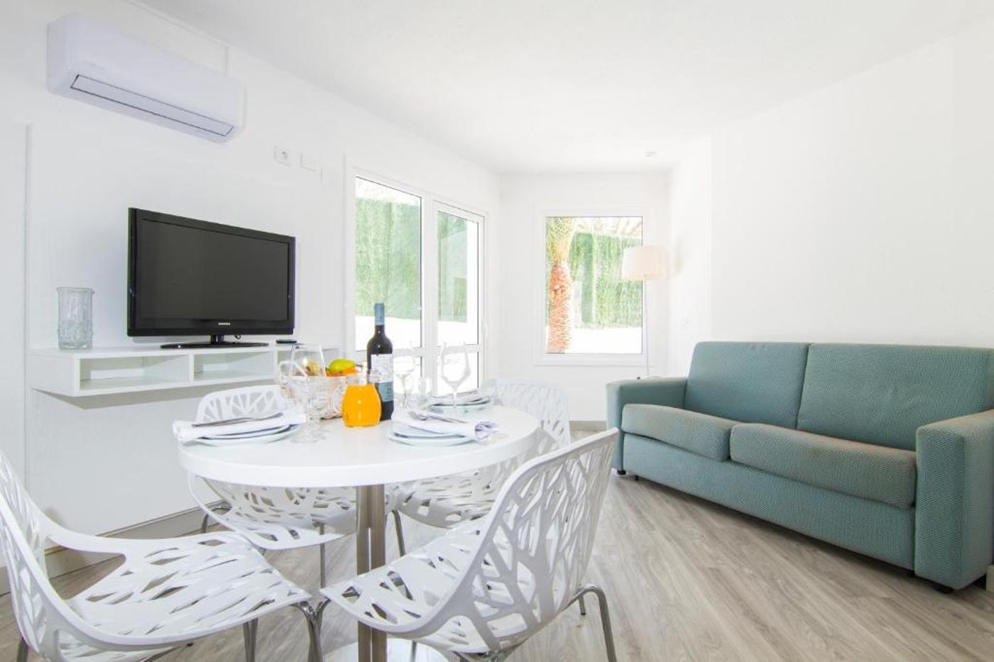 Checkin-Bungalows-Atlantida-Room-21