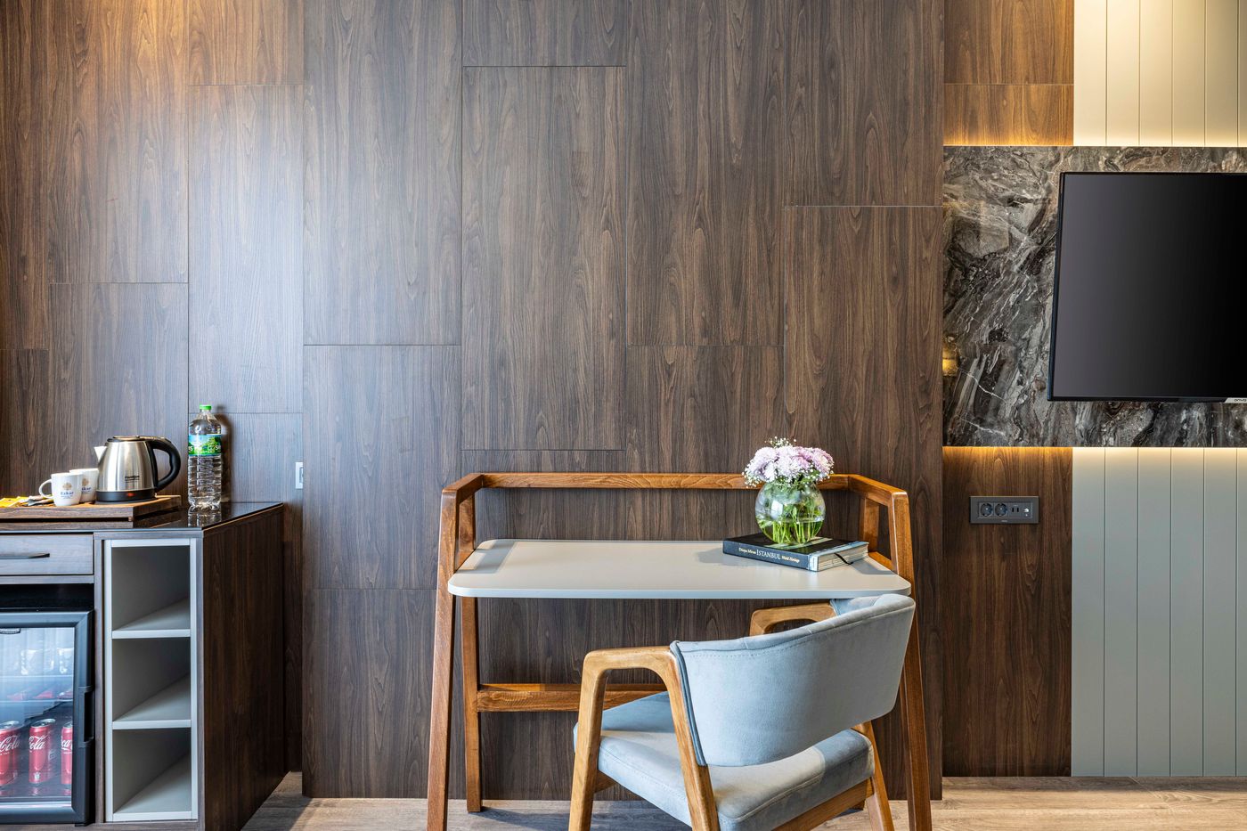 Ezkar-Bathonea-Art-istanbul-Room-17