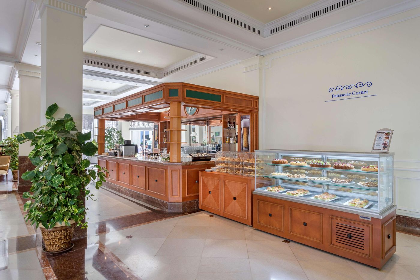 Seven-Seas-Hotel-Blue-Lobby-61