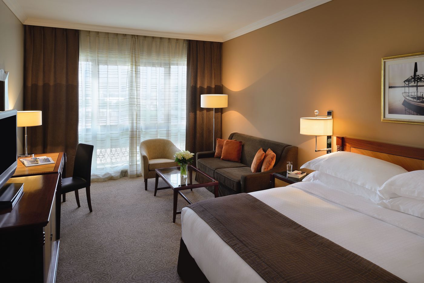 Movenpick-Bur-Dubai-Room-20