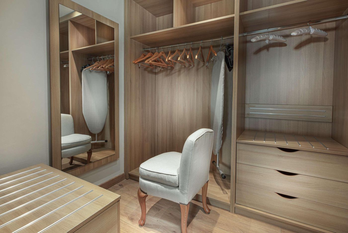 Steigenberger-Nile-Palace-Luxor-Room-61