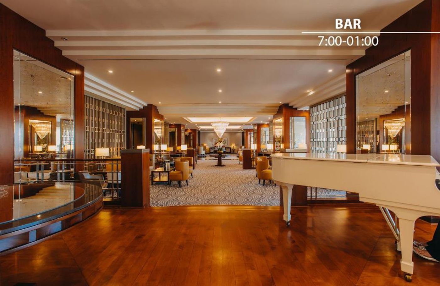 Grand-Hotel-Towers-Prague-Bar-12