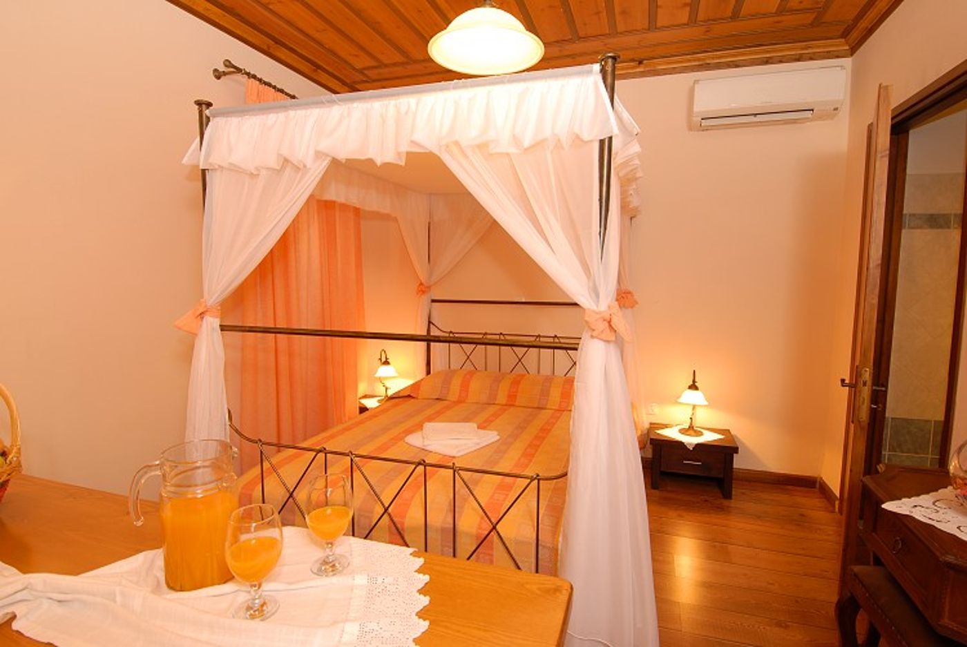 Anatoli Labreon Guesthouse